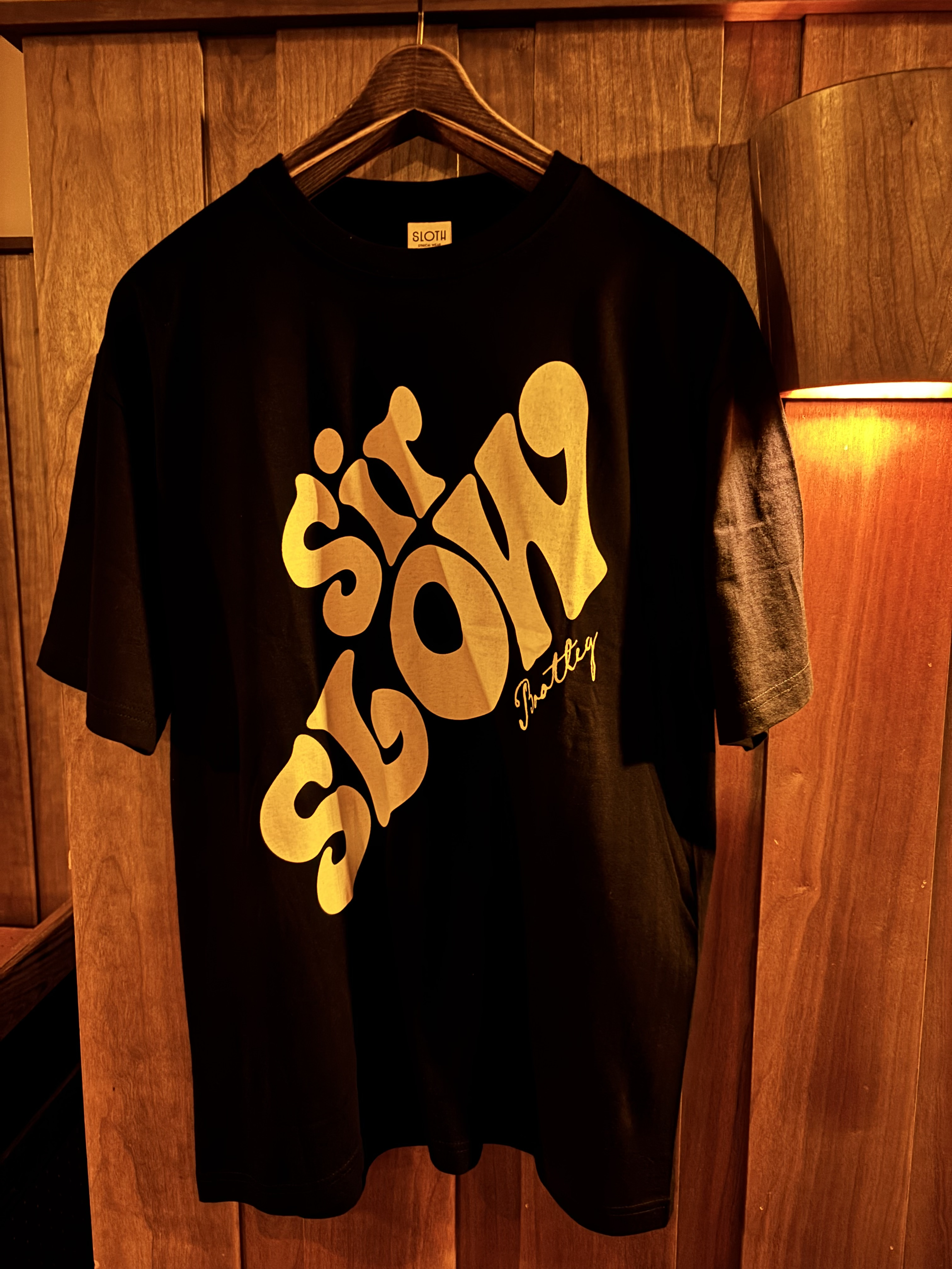 Sir SlowのTシャツ（本人提供写真）